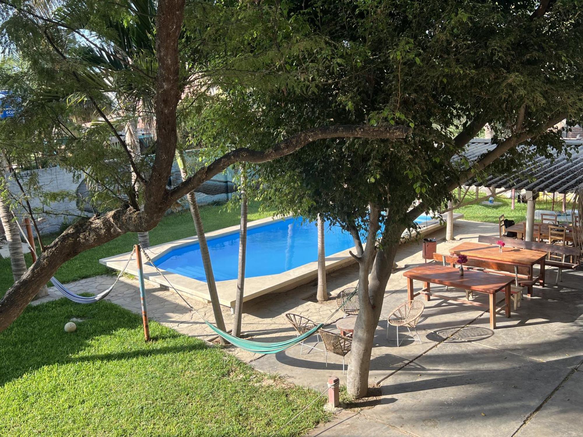 Stone House Mancora Hostel Exterior foto